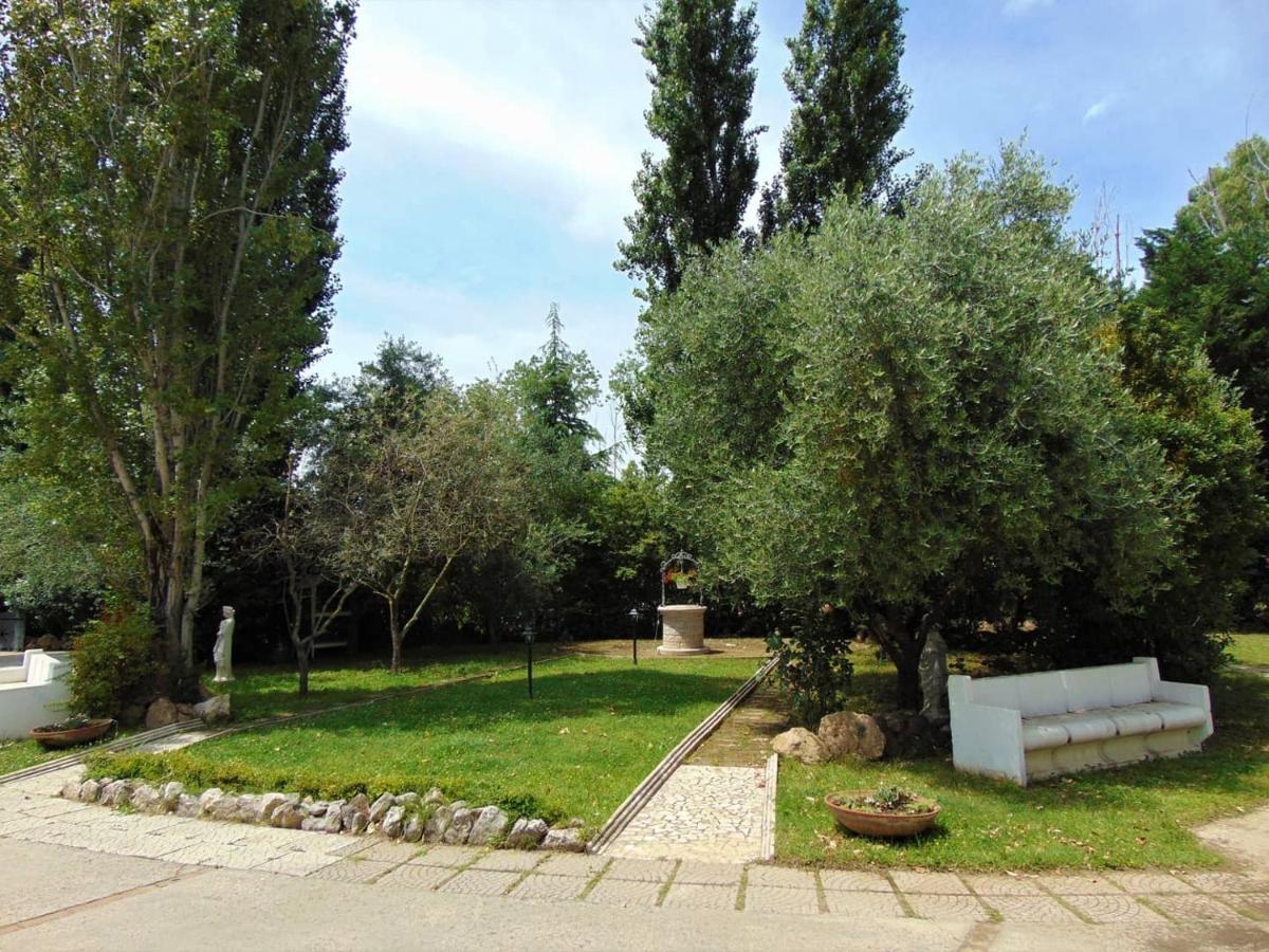 Casale Rurale Bed & Breakfast San Marco Evangelista Bagian luar foto