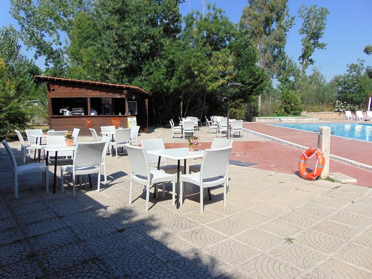 Casale Rurale Bed & Breakfast San Marco Evangelista Bagian luar foto