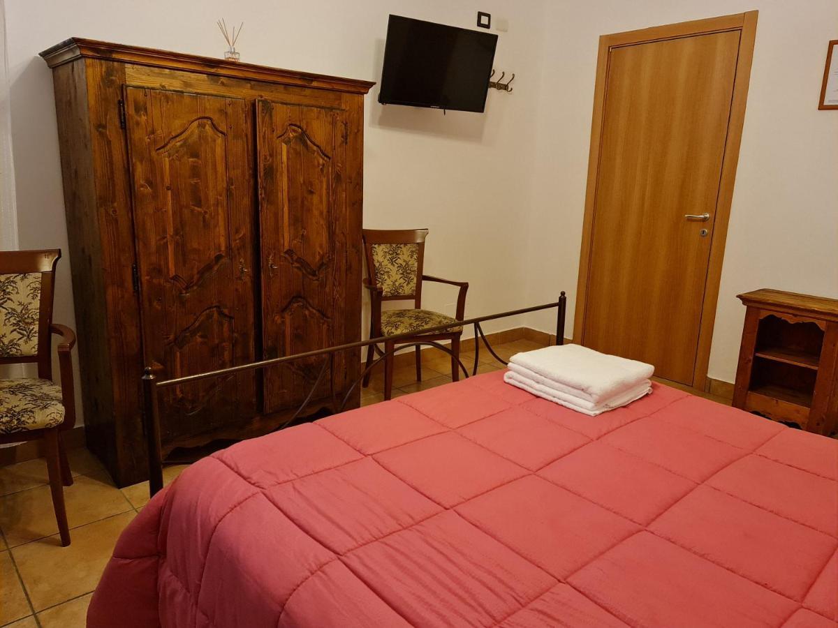 Casale Rurale Bed & Breakfast San Marco Evangelista Bagian luar foto